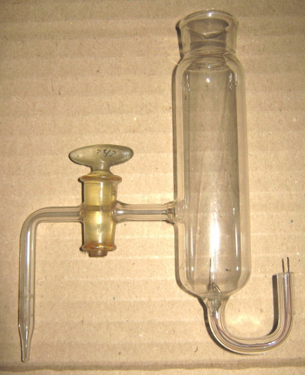 ячейка стеклянная с электродом.jpg