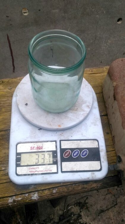 пустая банка.jpg