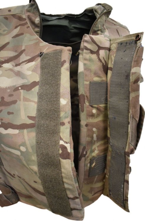 british-military-combat-body-armour-mtp-(3)-76637-p.thumb.jpg.dd56576492f21e788ff835e6e88c5734.jpg